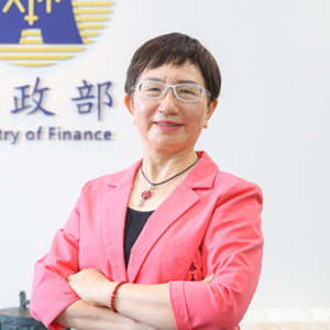 財政部部長莊翠雲